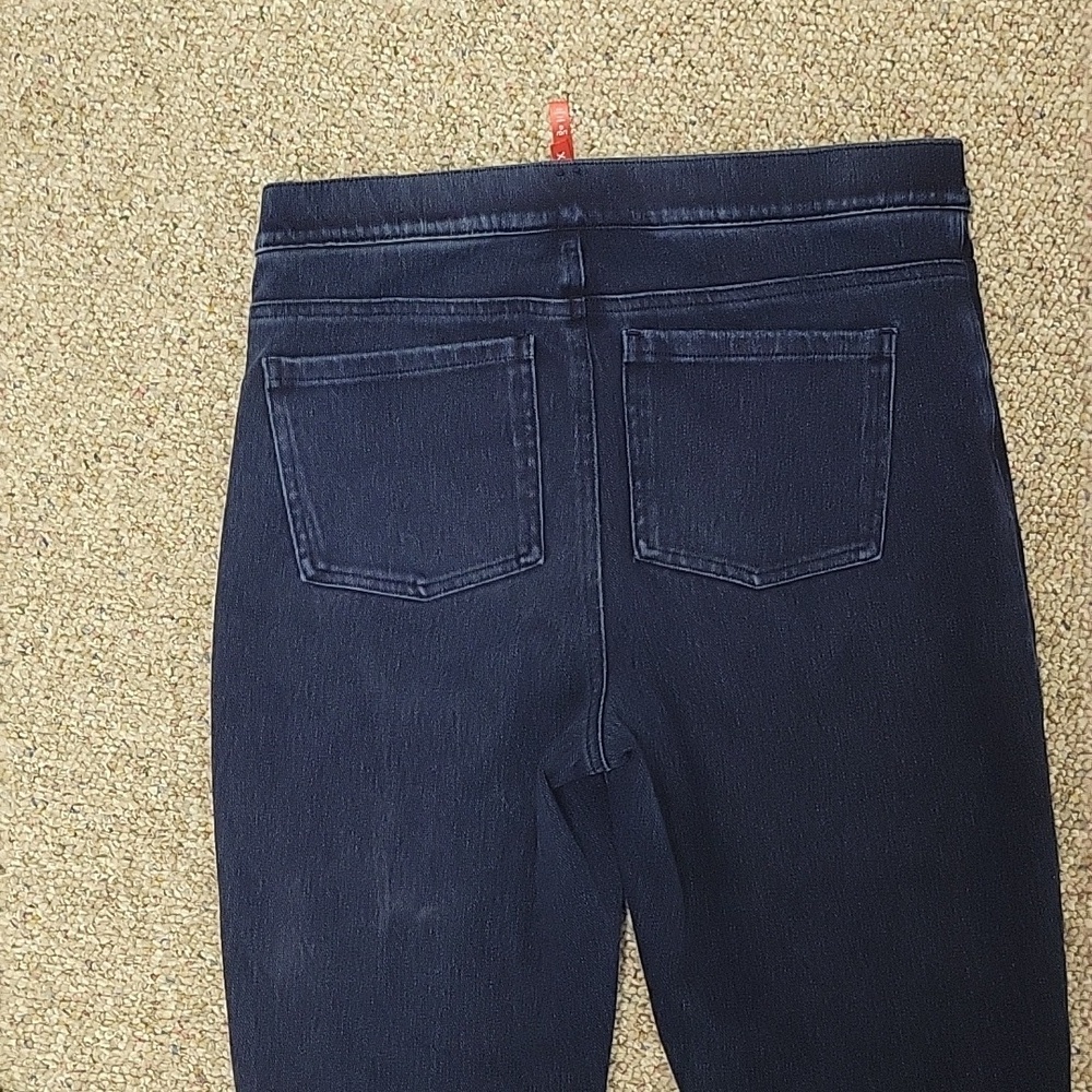 SPANX Dark Blue Pull On Skinny Jeans Sz Large Faux Front Pockets. - Picture 3 of 4
